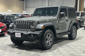 Jeep Wrangler Sport Plus